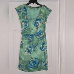 Kristin Davis Elegant Floral Midi Dress in Green and Blue